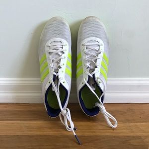 Women’s Adidias distancestar spikes